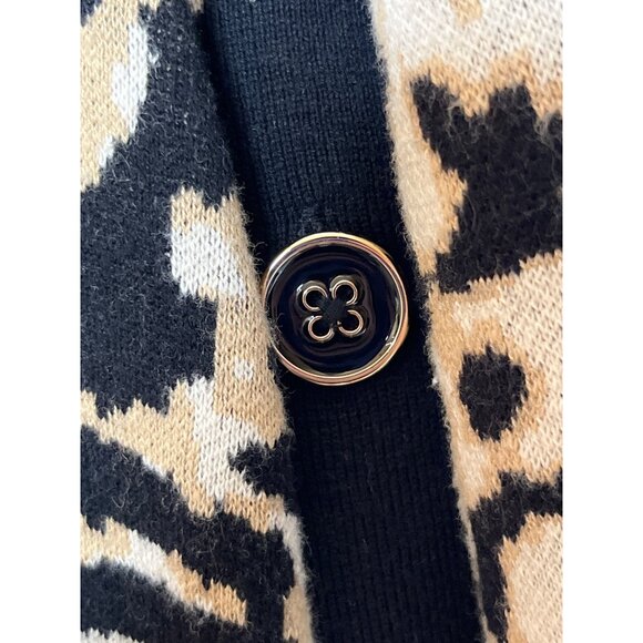 Chico's Leopard Print Mock Neck Sweater Tunic Side Button‎ Detail Size 1/ Medium - Picture 7 of 8